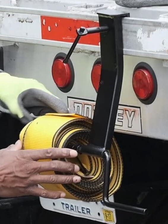 Strap Winder / Rewinder for attaching to vehicle Secondary image